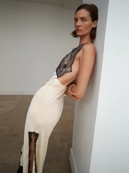 Сукня міді MANGO бежевий