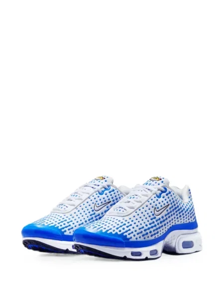 Sneakerși Nike Vomero roz