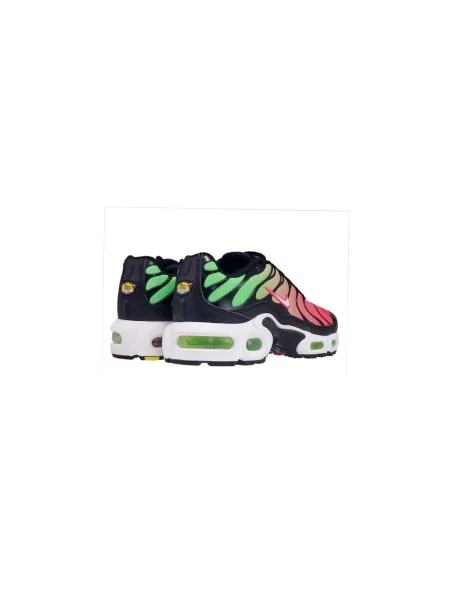 Tenisky Nike Air Max Plus ružová