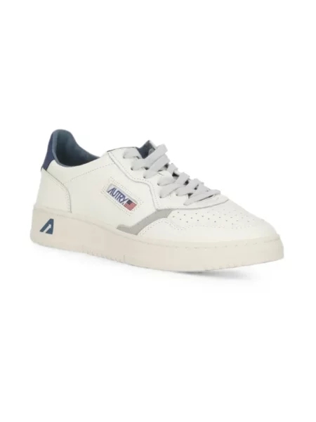 Sneakersy Autry białe