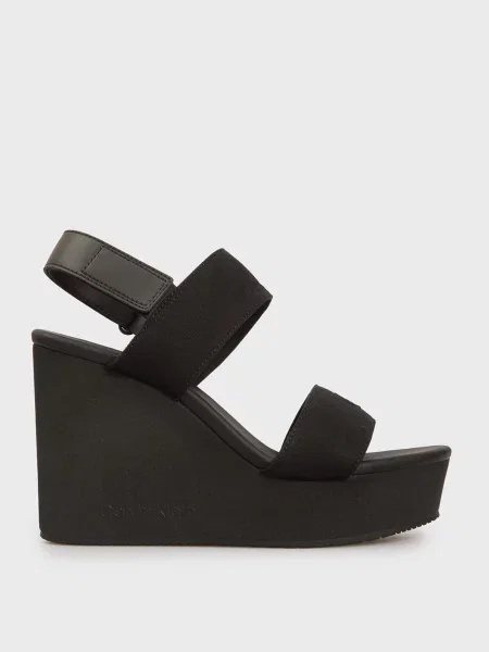 Босоножки Calvin Klein Jeans на танкетке черные
