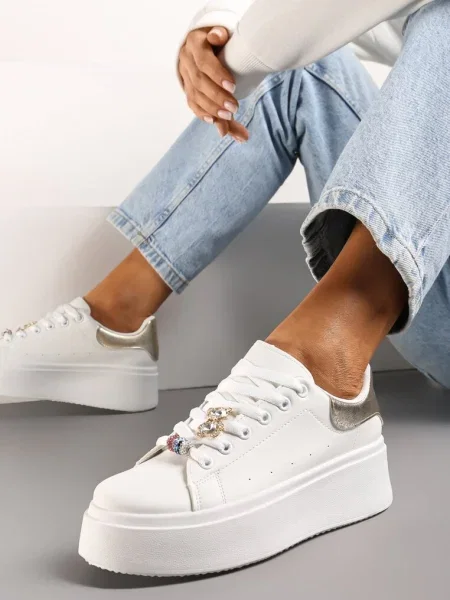 Sneakerși Albi-Aurii cu Pietre Strass și Platformă Nomiji alb