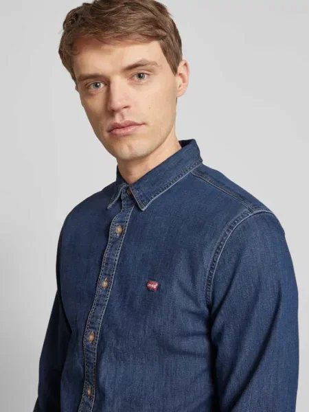 Koszula casualowa z wyhaftowanym logo Levi's niebieska
