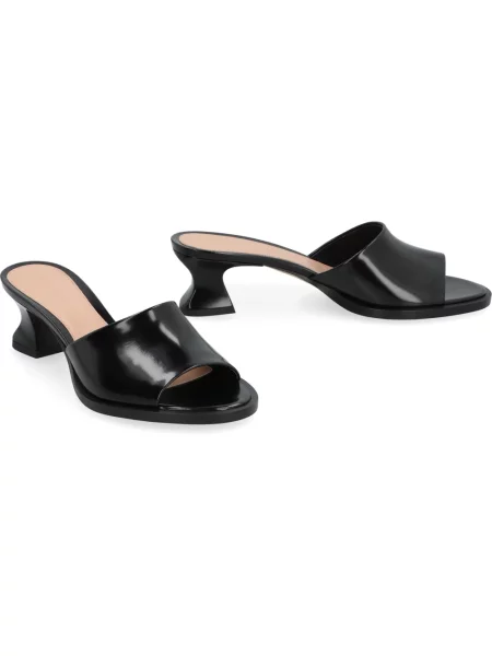 Klapki Bottega Veneta czarne