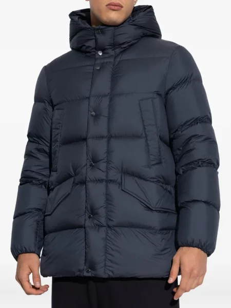 Geacă cu puf Woolrich cu glugă albastru
