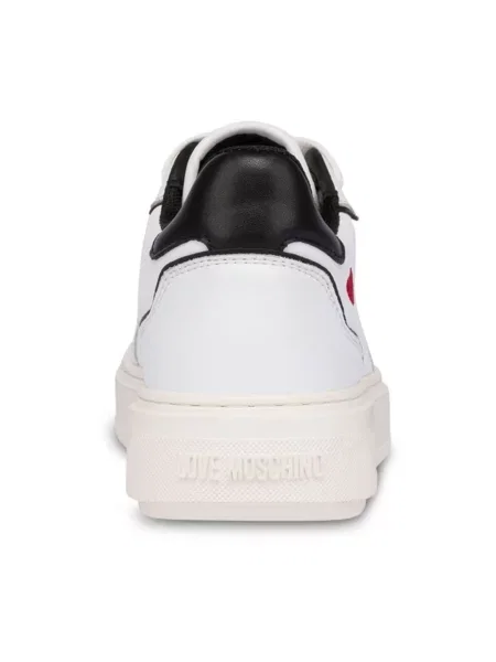 Sneakersy Love Moschino skórzane w serca z logo białe