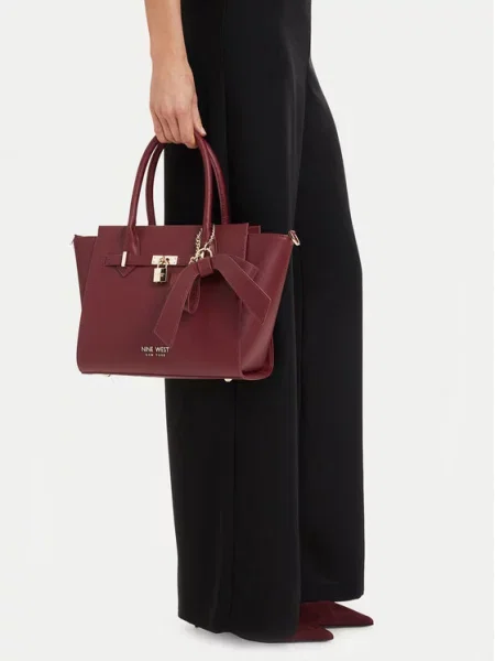 Висулка Nine West