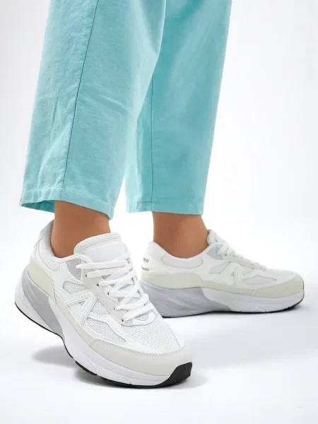 Sneakerși Resti alb