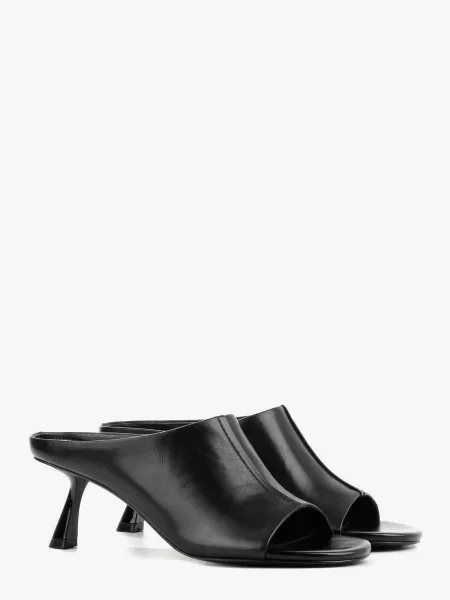 Кожаные мюли Leberdes черные