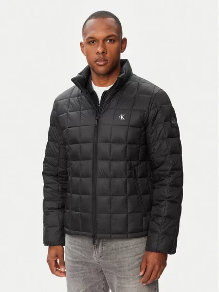 Calvin Klein Jeans Pūkinė striukė juoda