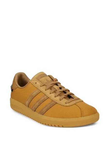 Geacă Adidas cu șireturi cu dungi cu platformă alb