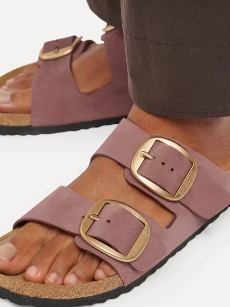 Кожаные шлепанцы Birkenstock с пряжкой