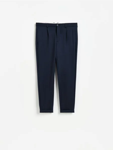 Reserved Pantaloni chino slim fit bleumarin