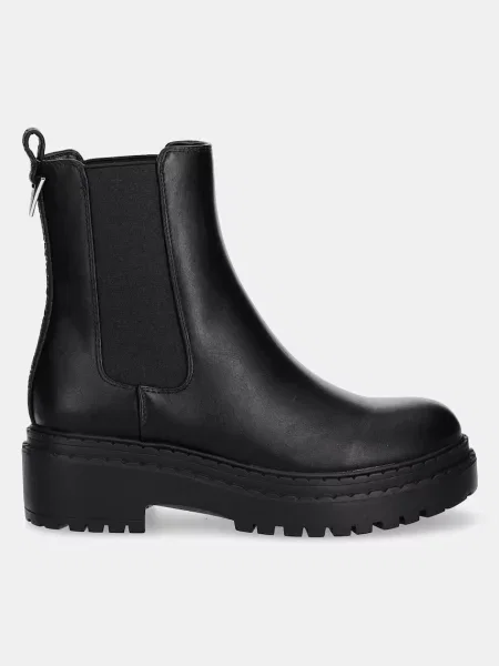 Škornji Guess črna