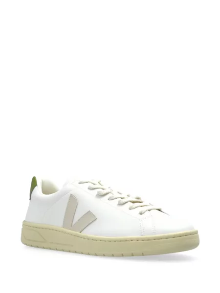 Sneakerși Veja alb