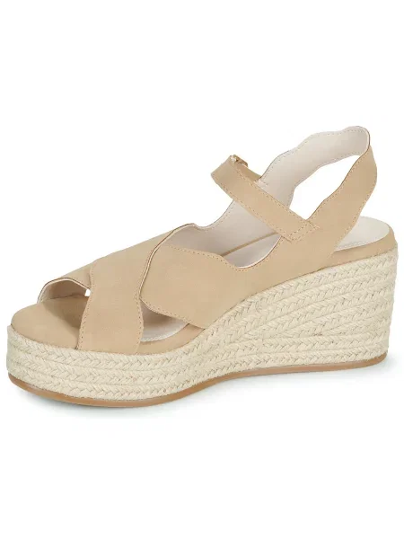 Pantofi Vanessa Wu bej
