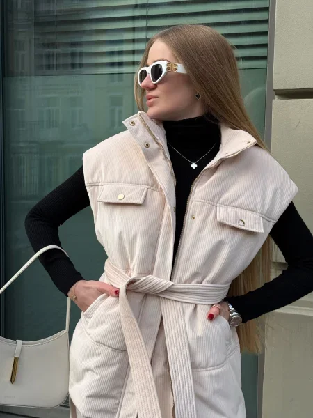 Жилет з утеплювачем Alnest пудра оксамит