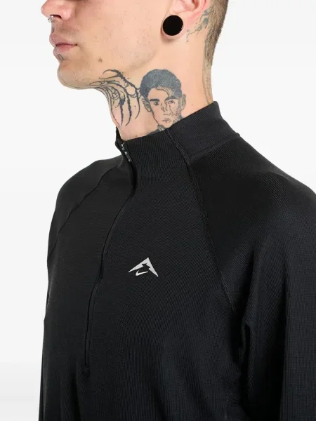 Tricou Nike din piele alergare plisat negru