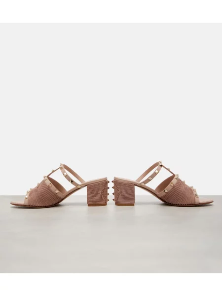 Papuci tip mules Valentino Garavani din piele bej