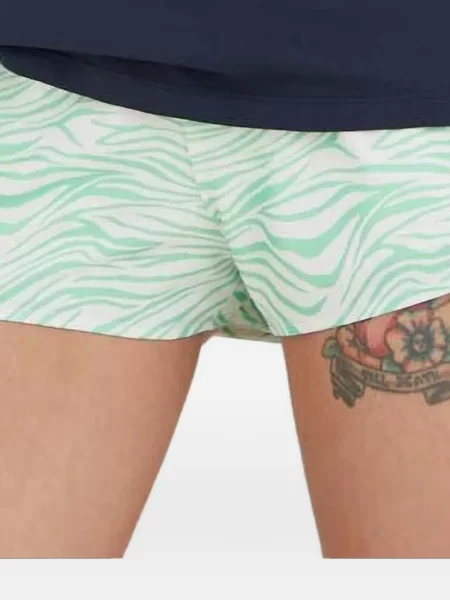 Pantaloni scurți Billabong cu model zebră cu cordon verde