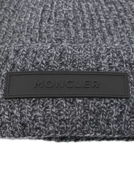 Căciulă Moncler gri
