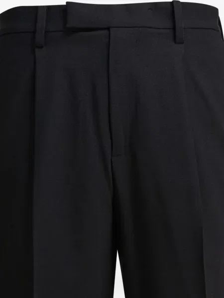Pantaloni Vince plisate negru