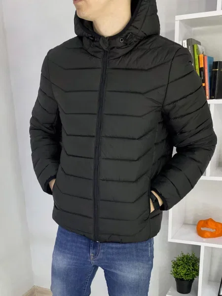 Куртки TUR Джеймс чорний