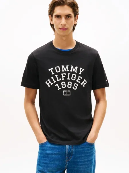 TOMMY HILFIGER Marškinėliai ARCH juoda balta