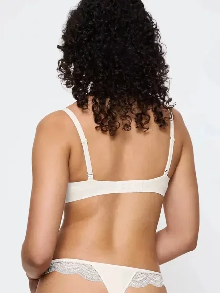Triumph Podprsenka Comfort Glam bílá