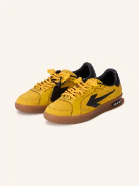Off-White Sneakersy End Of Play žlutá / černá bílé