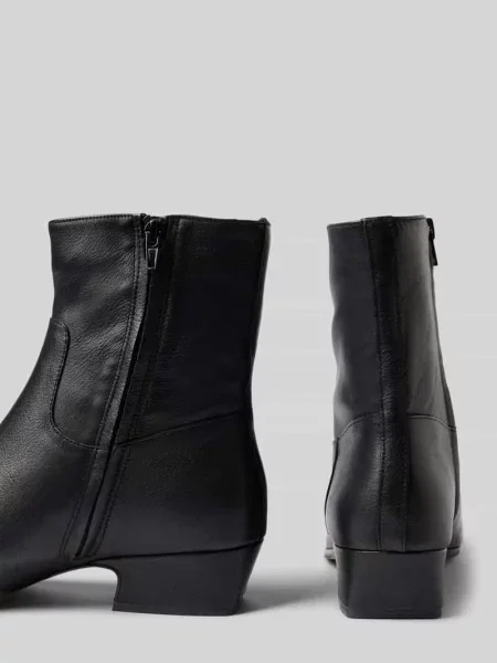 Botki z obcasem słupkiem model Dusty' Steve Madden czarne