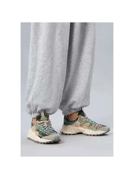 Sneakersy Flower Mountain wełniane w kwiatki