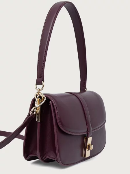 Tommy Hilfiger crossbody torbica iz umetnega usnja rdeča