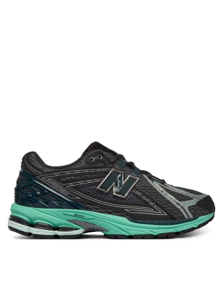 Sneakersy New Balance M čierna