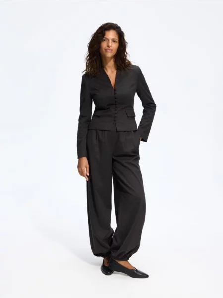 Reserved Pantaloni cu pliuri gri-închis gri