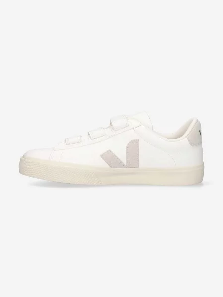 Кожаные кроссовки Veja белые