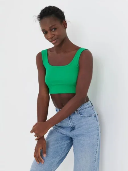 Кроп топ із трикотажу в рубчик свіжий зелений