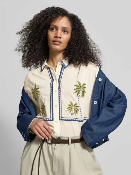 Bluzka koszulowa o kroju regular fit z kwiatowym haftem Jake*s Casual beżowa