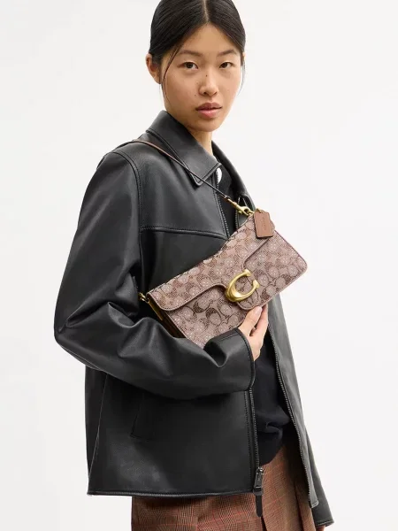 Кожаная сумка через плечо Coach