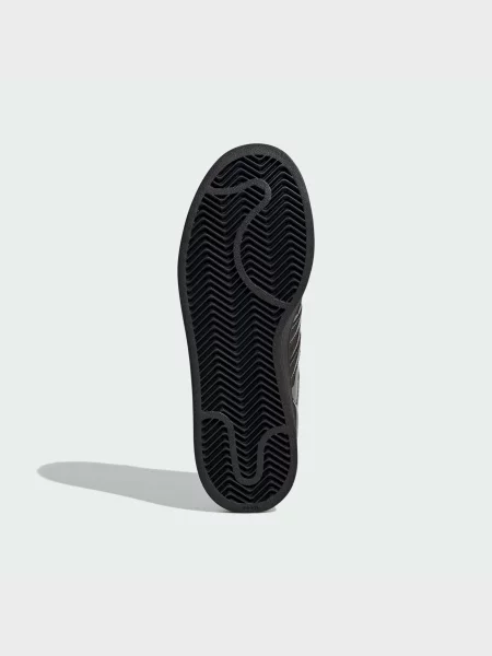 Кожаные повседневные кроссовки Adidas Superstar черные