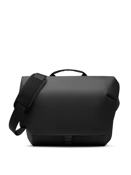 Crossbody táska Gaston Luga fekete