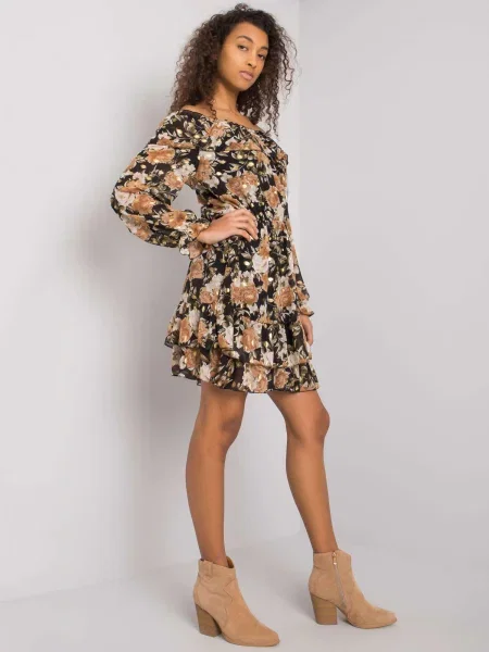 Rochie Italy Moda de costum negru