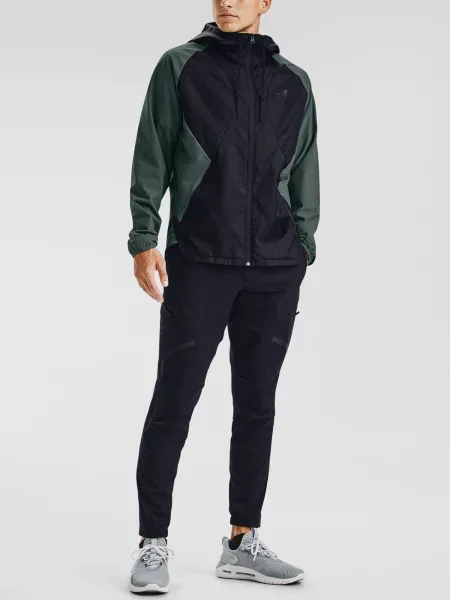 Geacă Under Armour cu glugă stretch negru