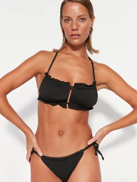 Bikini Trendyol bez ramiączek czarne