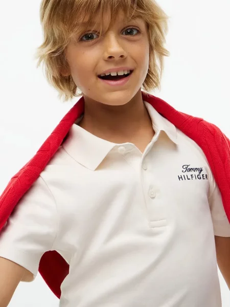 Tommy Hilfiger домашна тениска с яка за деца от бяло
