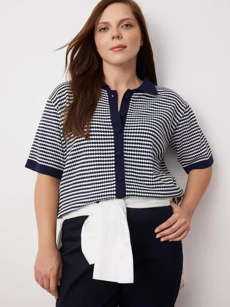 Trendyol Curve Bluză bleumarin alb