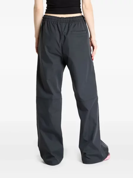 Top sport Nike din fleece plisat fără mâneci alb