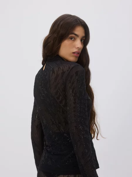 Reserved Гольф з декоративною аплікацією чорний