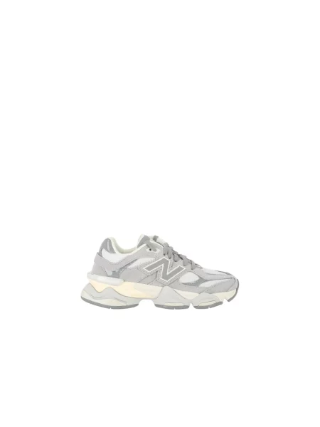 Sneakersy New Balance zamszowe białe