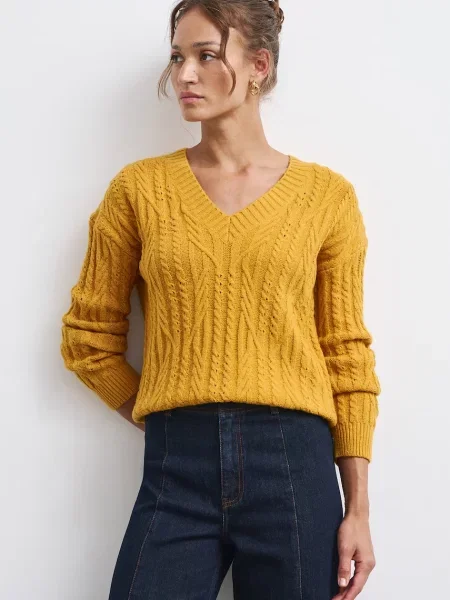 Medicine sweter z bawełną żółty